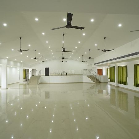Sn Rooms Perumpavur Ngoại thất bức ảnh