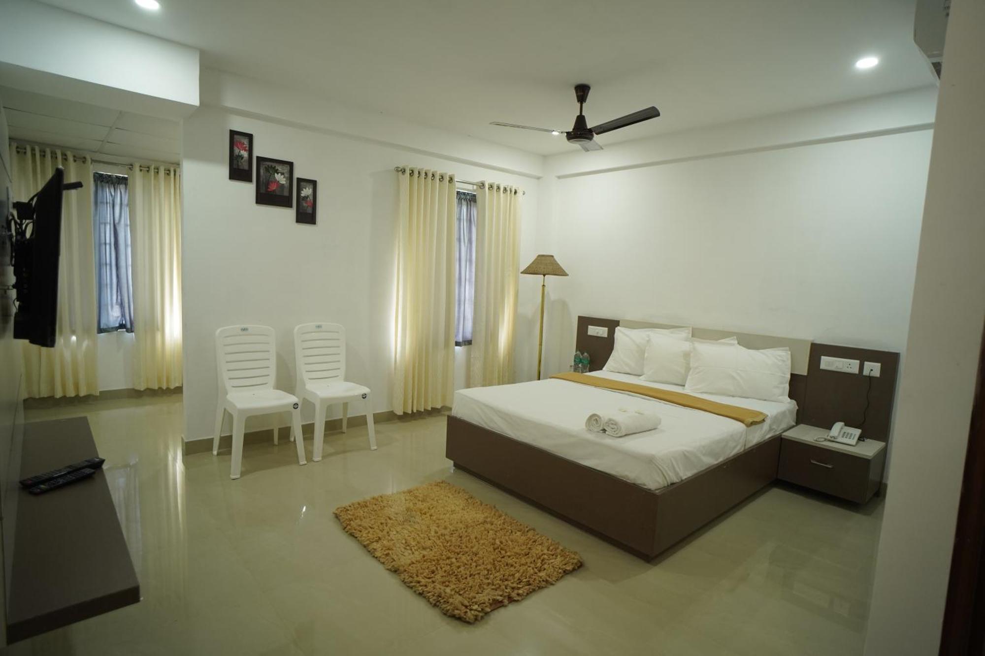 Sn Rooms Perumpavur Ngoại thất bức ảnh